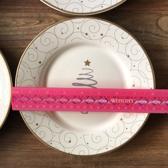 Russ Berrie Snowlit Settings Whimsical Set Dessert Luncheon Christmas Plates - Picture 11 of 13